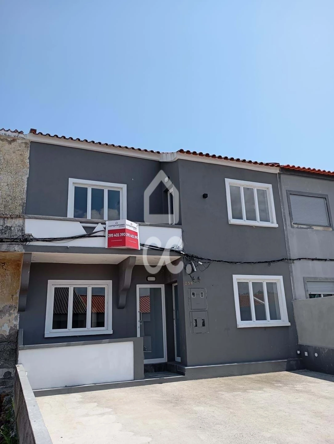 Moradia T4 para Venda em Praia da Vitoria (Santa Cruz) Foto 18