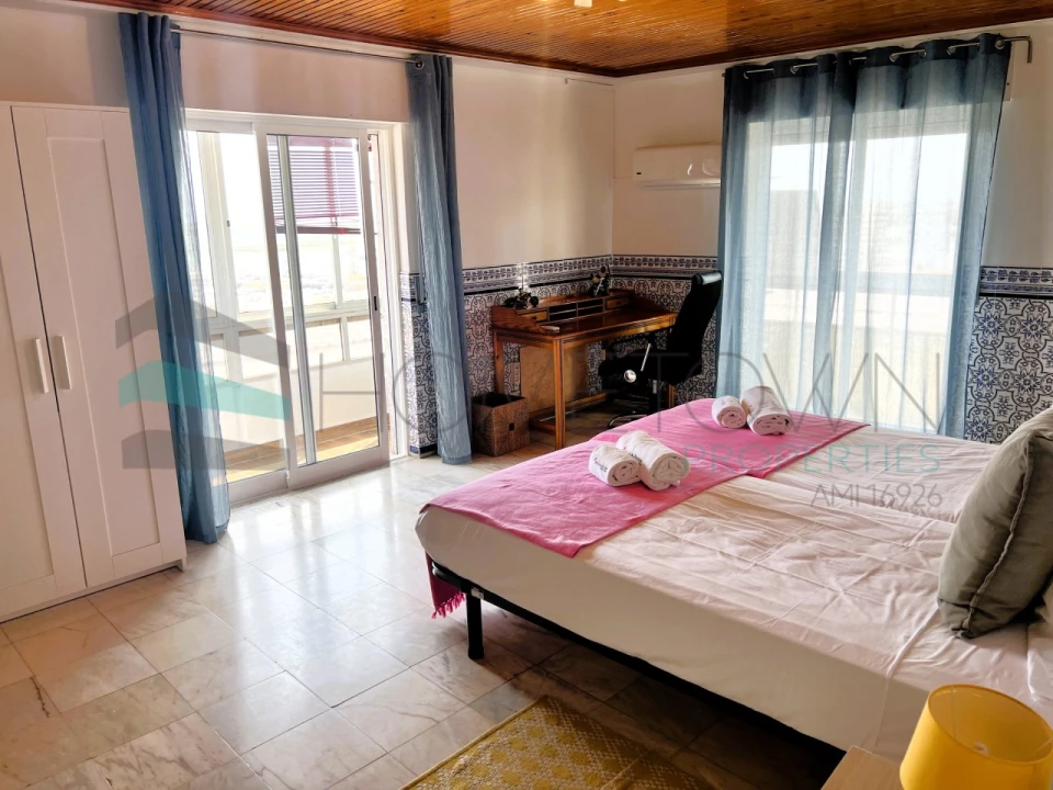 Apartamento T6 para Venda em Faro (Sé e São Pedro) Foto 4