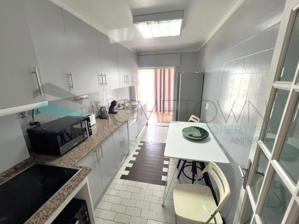 Apartamento T6 para Venda em Faro (Sé e São Pedro) Foto 11