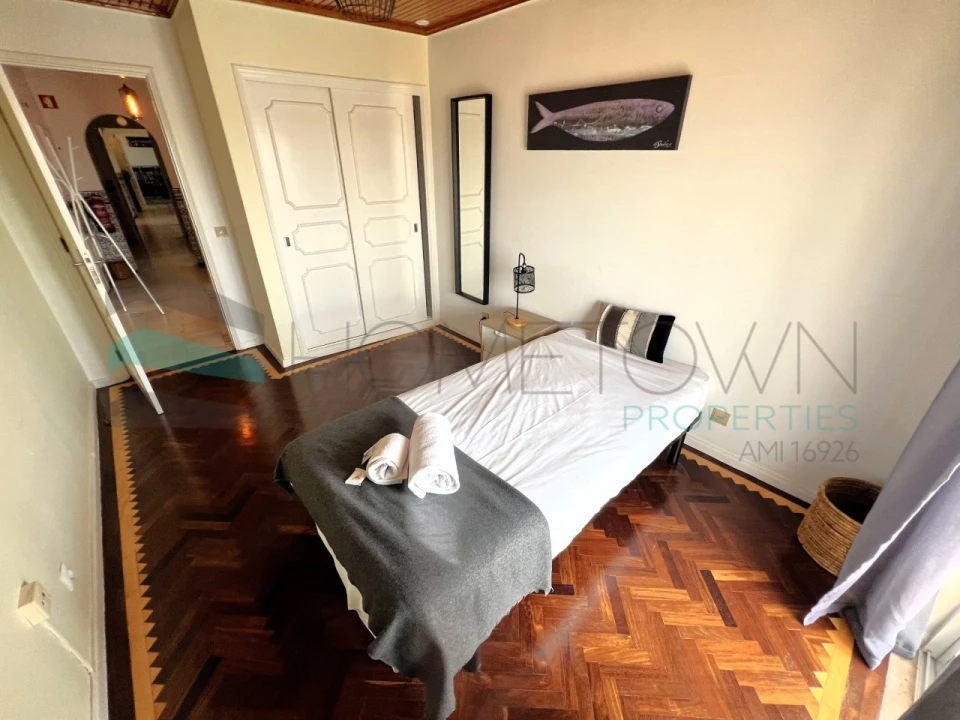 Apartamento T6 para Venda em Faro (Sé e São Pedro) Foto 13