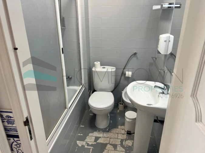 Apartamento T6 para Venda em Faro (Sé e São Pedro) Foto 16