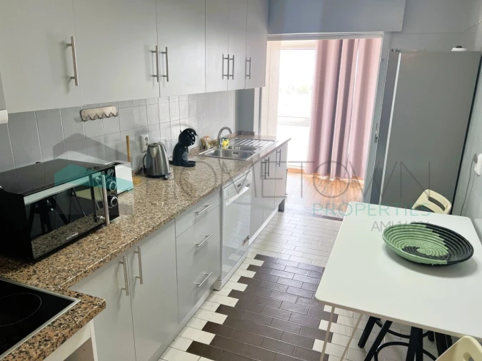 Apartamento T6 para Venda em Faro (Sé e São Pedro) Foto 2