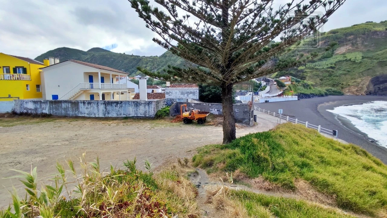 Terreno para Venda em Mosteiros Foto 29