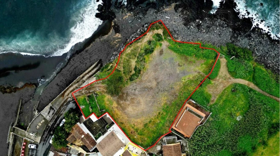 Terreno para Venda em Mosteiros Foto 4