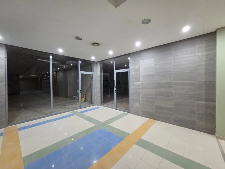 Loja para Arrendamento em Tondela e Nandufe Foto 3