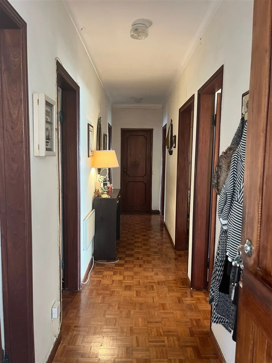 Apartamento T3 para Venda em Nazare Foto 29