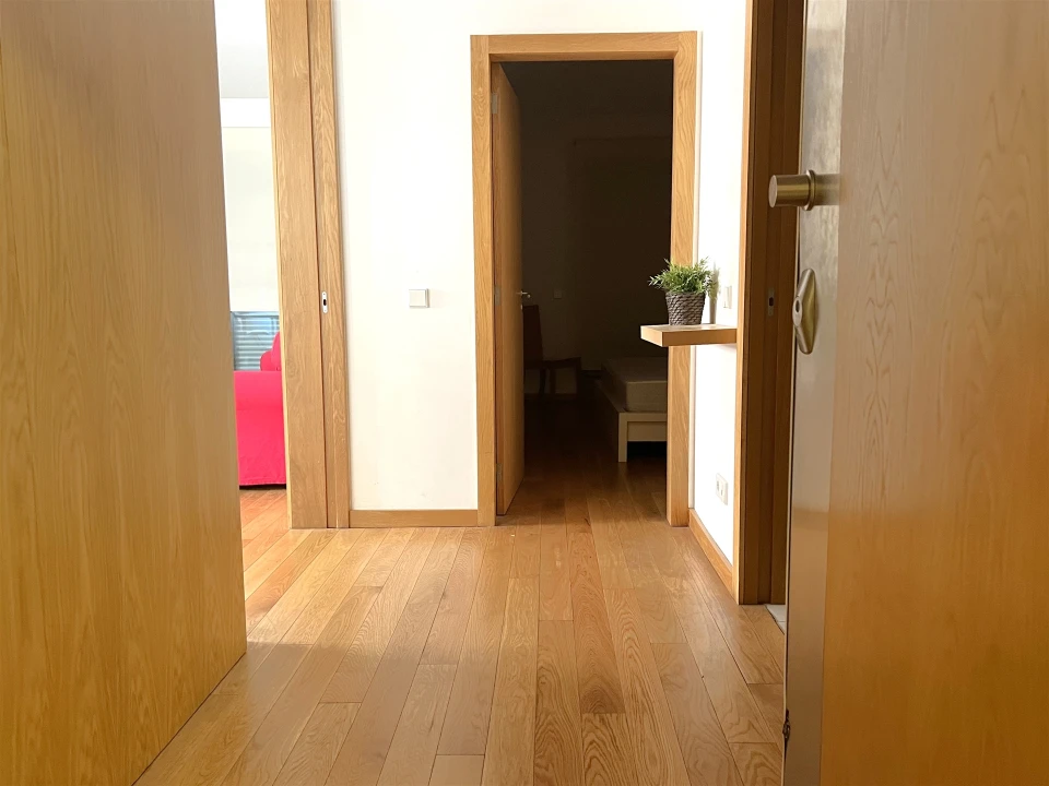 Apartamento T1 para Arrendamento em Paranhos Foto 4