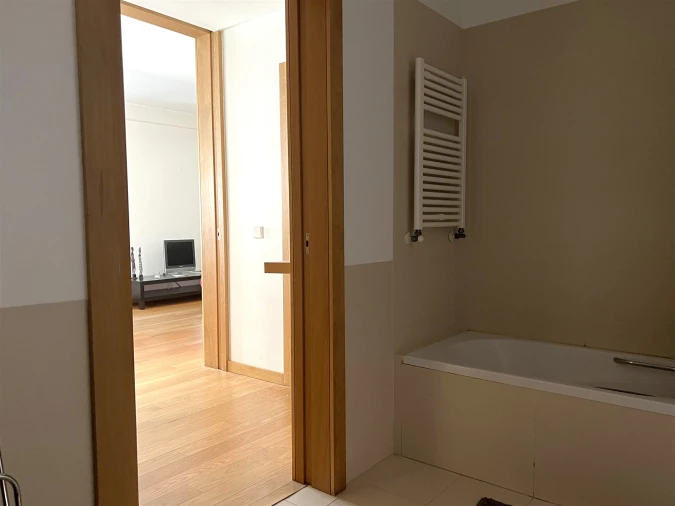 Apartamento T1 para Arrendamento em Paranhos Foto 13
