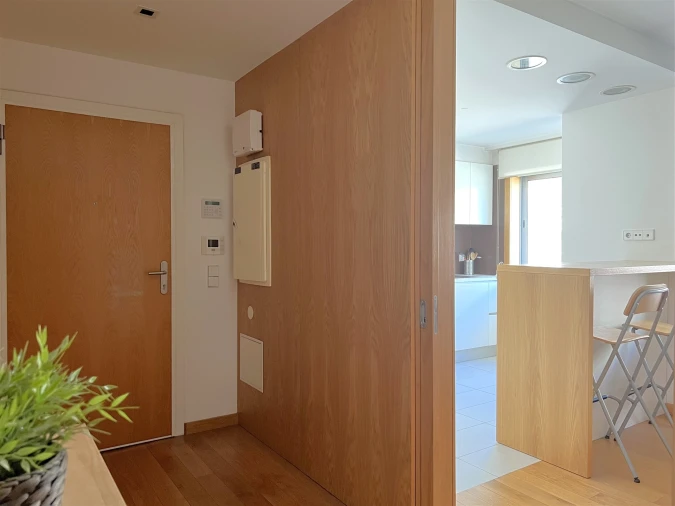 Apartamento T1 para Arrendamento em Paranhos Foto 3