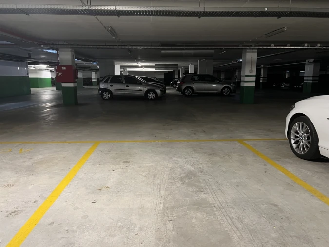 Apartamento T1 para Arrendamento em Paranhos Foto 20