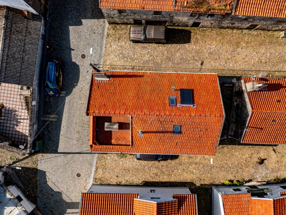 Moradia T3 para Venda em Folgosinho Foto 6