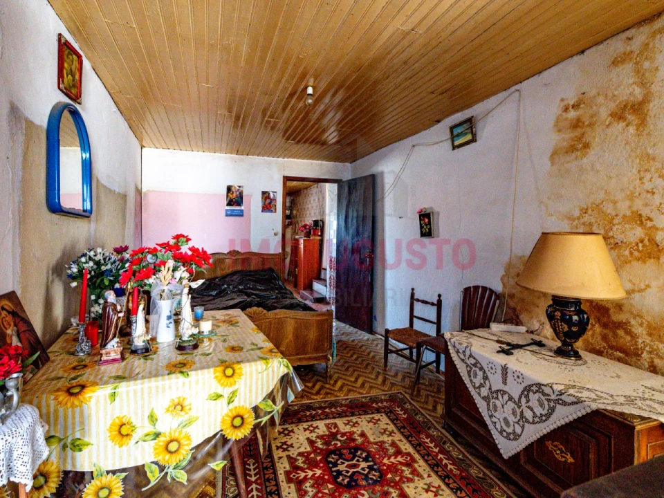 Moradia T3 para Venda em Vila Boa Foto 16