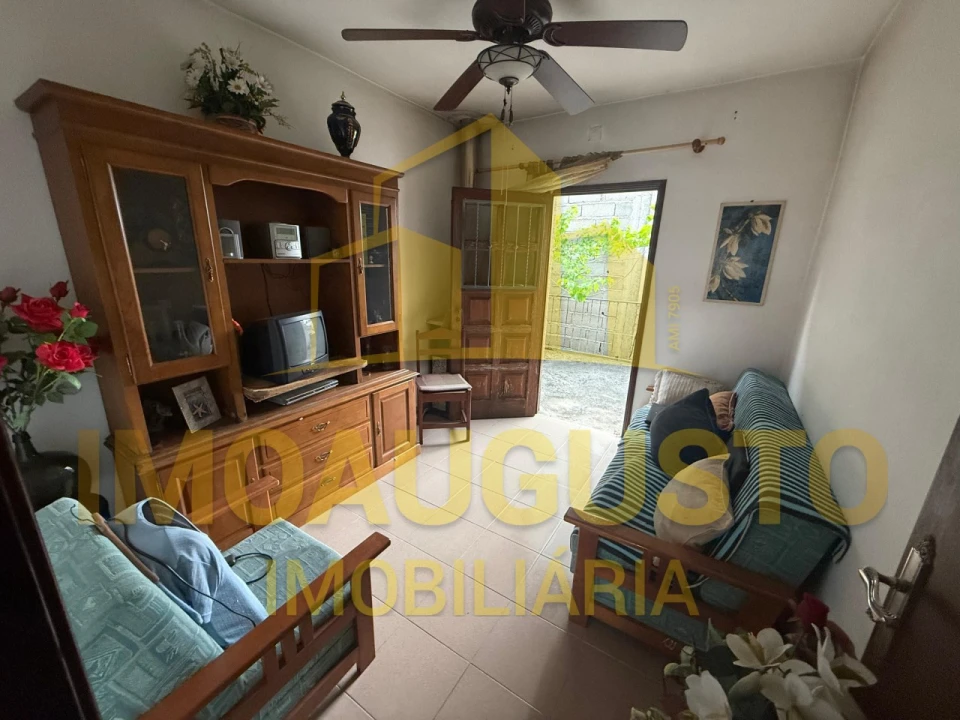 Moradia T3 para Venda em Vila Boa Foto 5