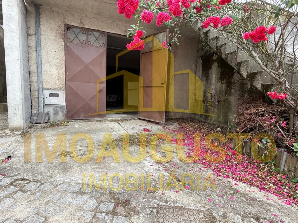 Moradia T3 para Venda em Vila Boa Foto 14