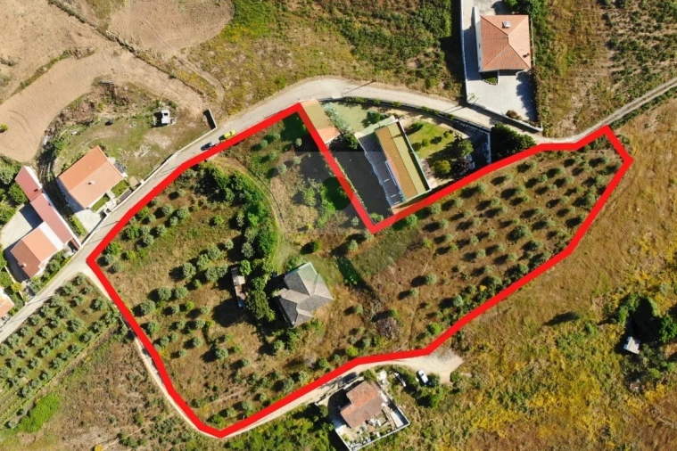 Moradia T0 para Venda em Mirandela