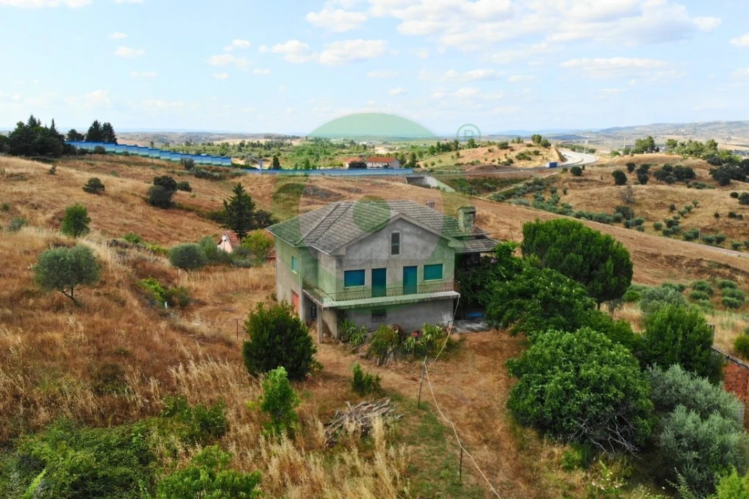 Moradia T0 para Venda em Mirandela Foto 2