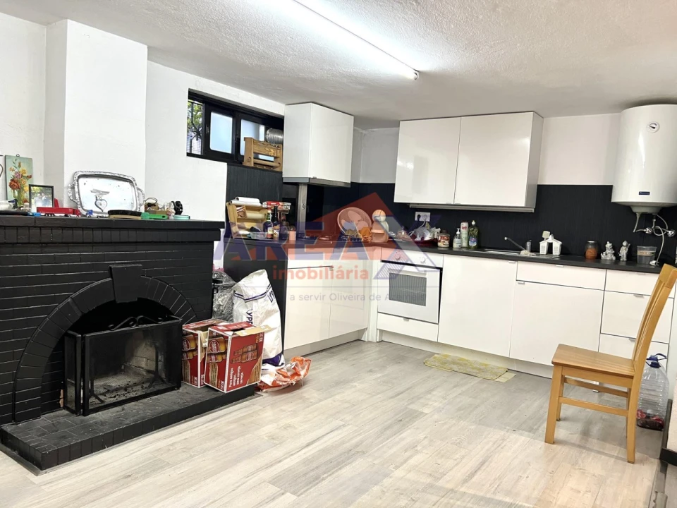 Moradia T5 para Venda em O. Azeméis, Riba-Ul, Ul, Macinhata Seixa, Madail Foto 15