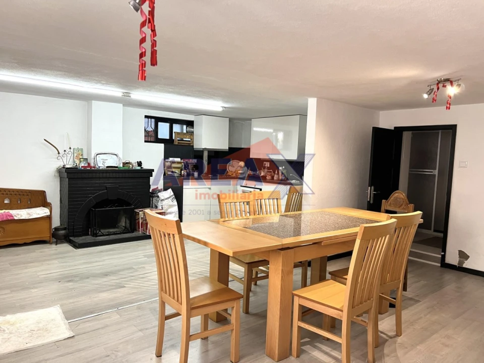 Moradia T5 para Venda em O. Azeméis, Riba-Ul, Ul, Macinhata Seixa, Madail Foto 19