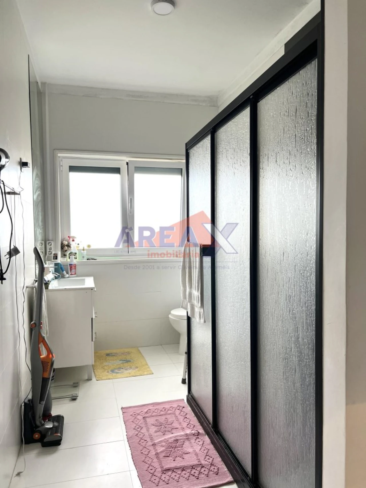 Moradia T5 para Venda em O. Azeméis, Riba-Ul, Ul, Macinhata Seixa, Madail Foto 37