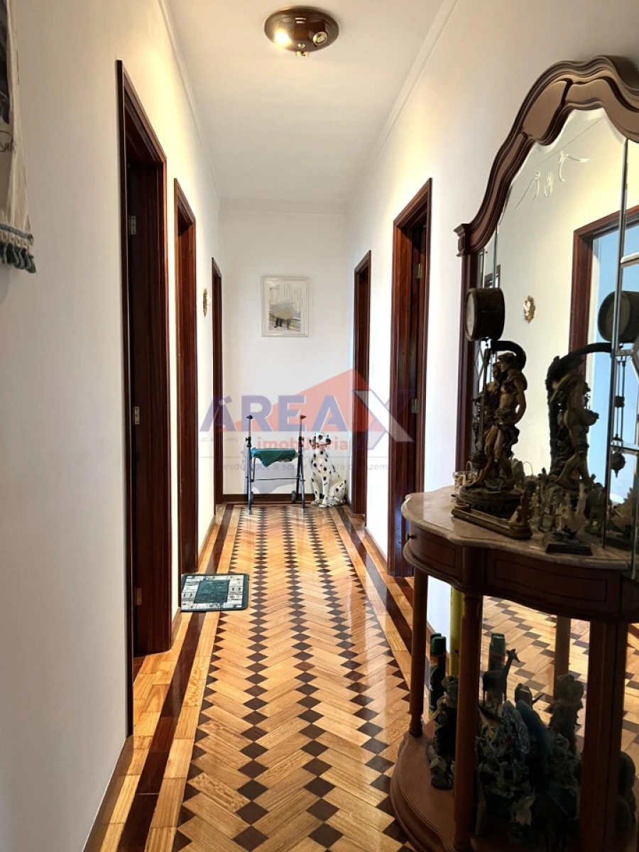 Moradia T5 para Venda em O. Azeméis, Riba-Ul, Ul, Macinhata Seixa, Madail Foto 40