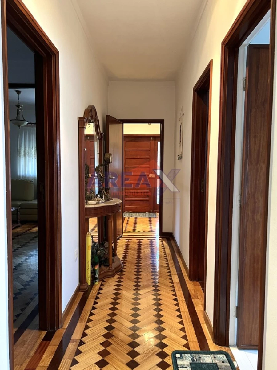 Moradia T5 para Venda em O. Azeméis, Riba-Ul, Ul, Macinhata Seixa, Madail Foto 41