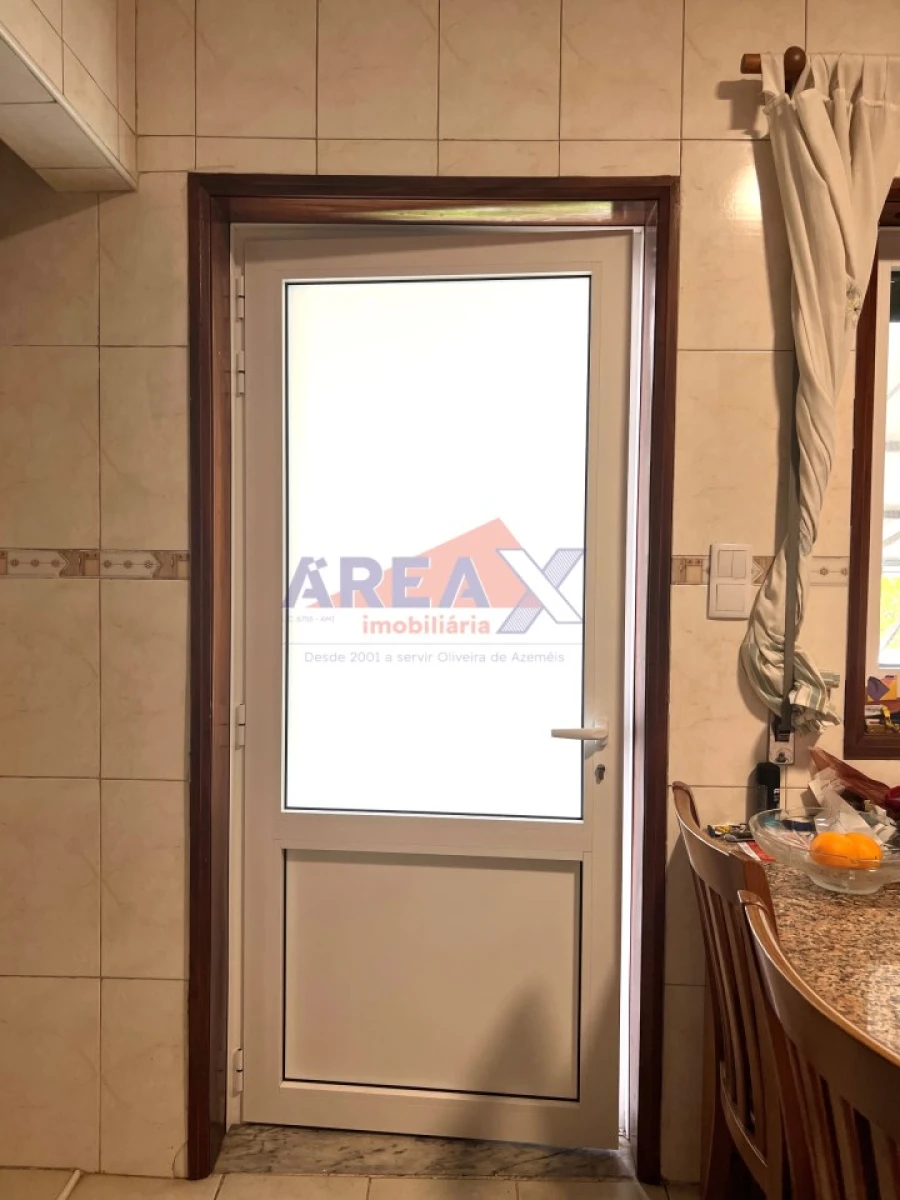 Moradia T5 para Venda em O. Azeméis, Riba-Ul, Ul, Macinhata Seixa, Madail Foto 33