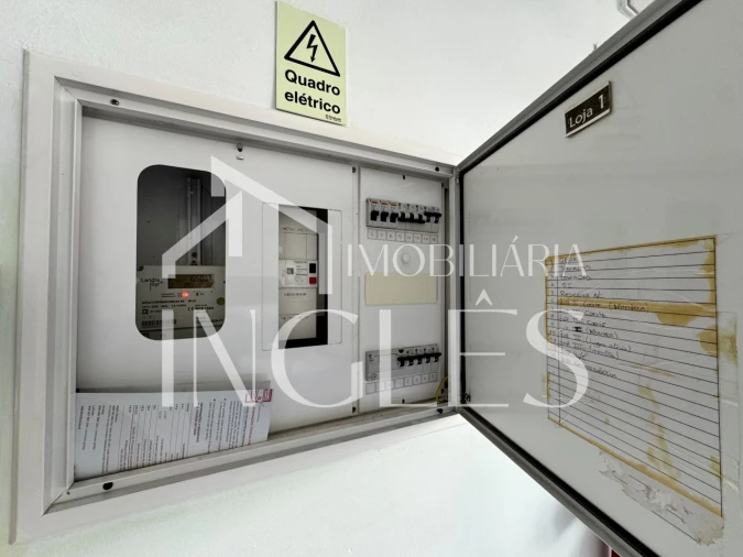 Loja para Arrendamento em Marvila, Ribeira Santarém, São Salvador, São Nicolau Foto 9