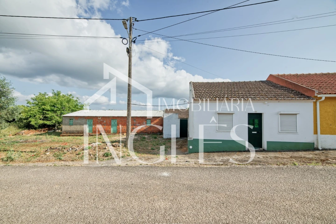 Moradia T2 para Venda em Marvila, Ribeira Santarém, São Salvador, São Nicolau Foto 2