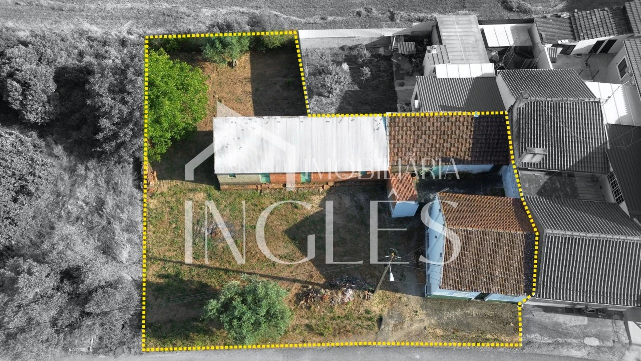 Moradia T2 para Venda em Marvila, Ribeira Santarém, São Salvador, São Nicolau Foto 1