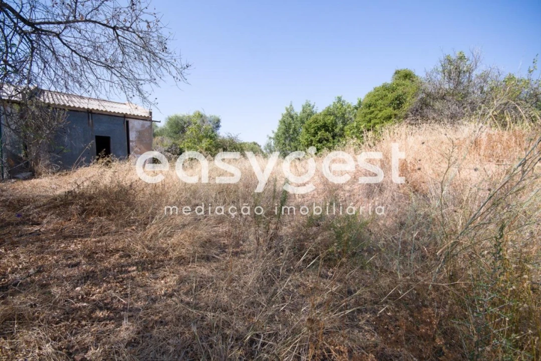 Terreno Misto para Venda em Moncarapacho e Fuseta Foto 1