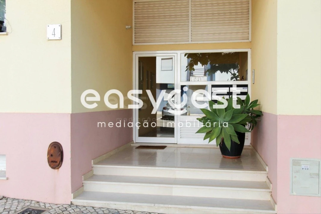 Apartamento T2 para Venda em Conceição e Cabanas de Tavira Foto 8