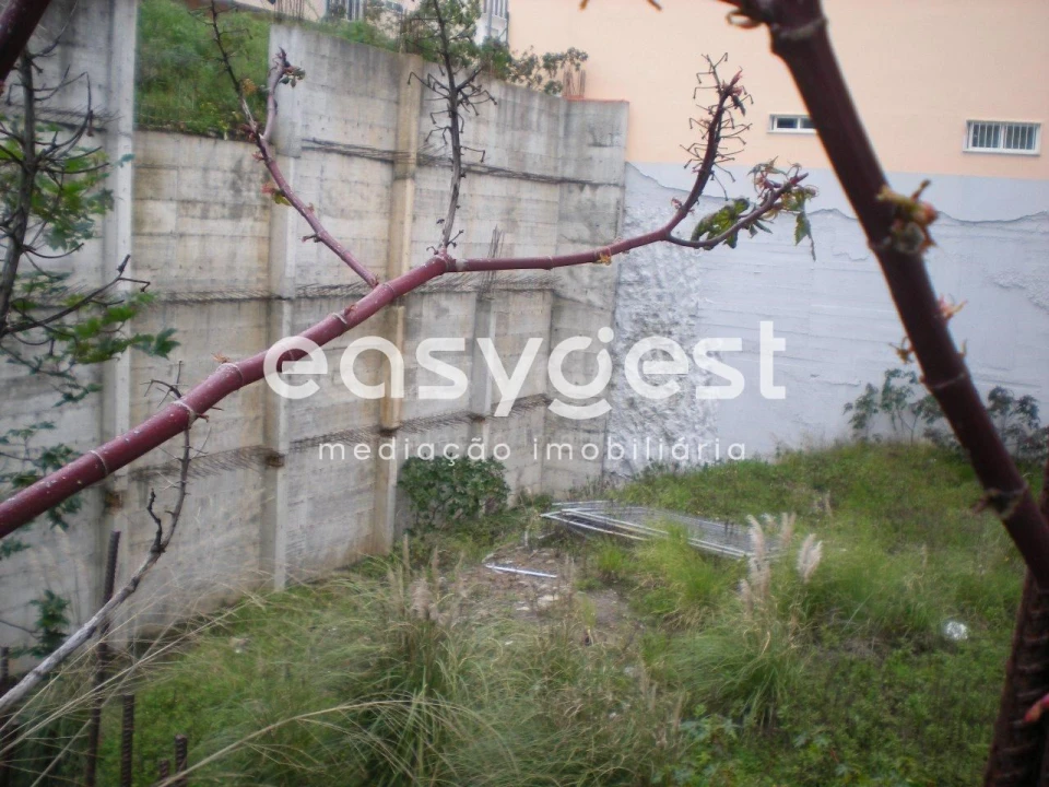 Terreno para Venda em Agualva e Mira-Sintra Foto 4