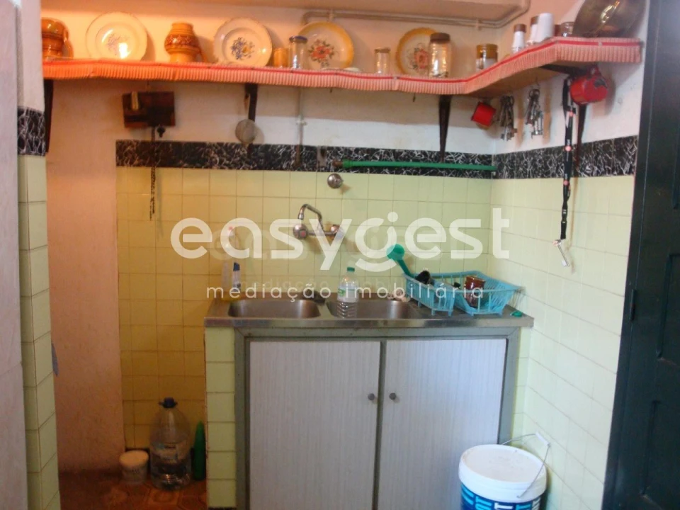 Moradia T4 para Venda em Ruvina, Ruivós e Vale das Éguas Foto 6