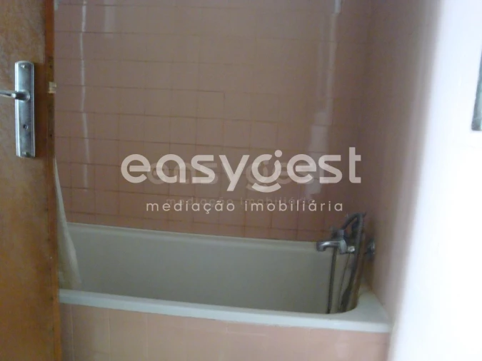 Moradia T4 para Venda em Ruvina, Ruivós e Vale das Éguas Foto 15