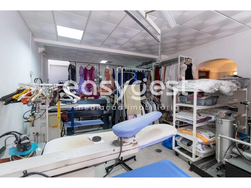 Loja para Venda em Vila Real de Santo Antonio Foto 3