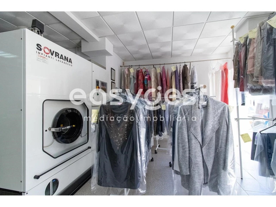 Loja para Venda em Vila Real de Santo Antonio Foto 12