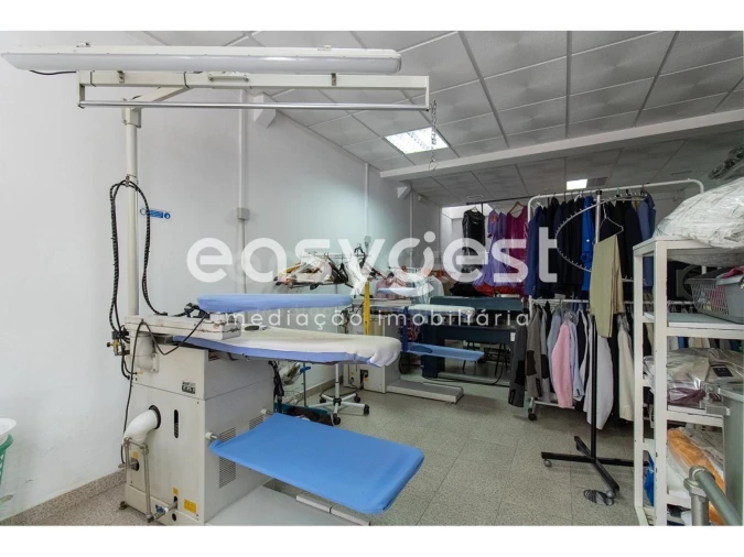 Loja para Venda em Vila Real de Santo Antonio Foto 2