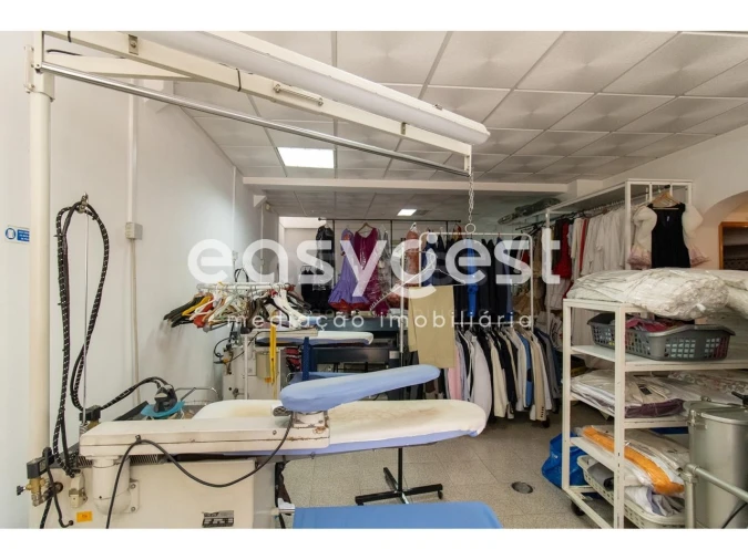 Loja para Venda em Vila Real de Santo Antonio Foto 4