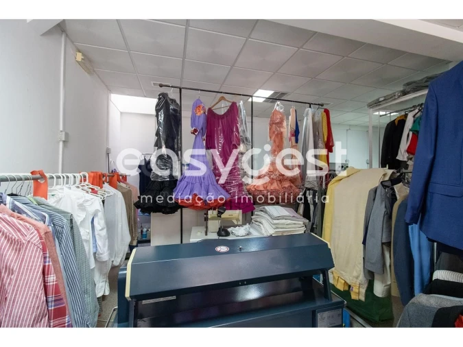 Loja para Venda em Vila Real de Santo Antonio Foto 6