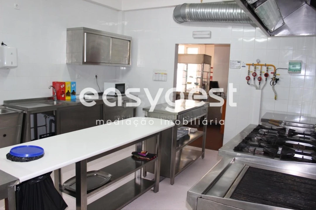 Armazém para Venda em Vila Real de Santo Antonio Foto 6