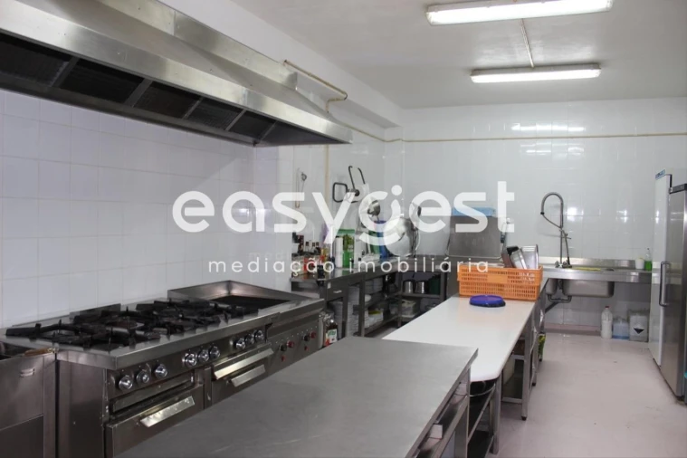 Armazém para Venda em Vila Real de Santo Antonio Foto 5