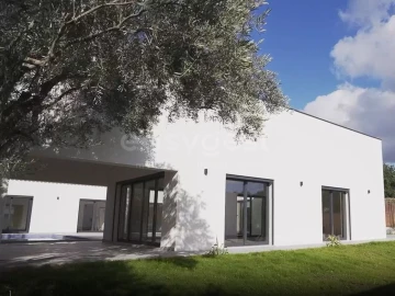 Moradia T3 para Venda em Loule (São Clemente)