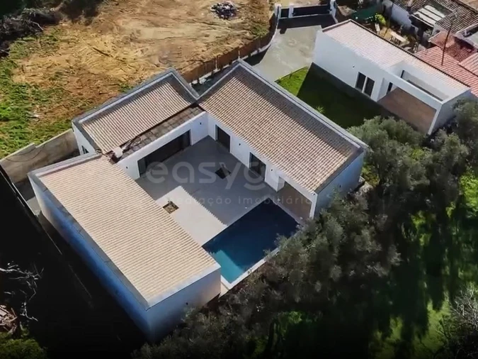 Moradia T3 para Venda em Loule (São Clemente) Foto 4
