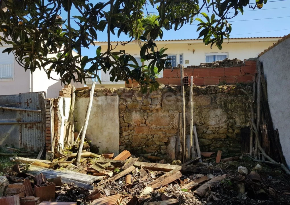 Moradia T2 para Venda em Vau Foto 15