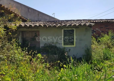 Moradia T2 para Venda em Vau