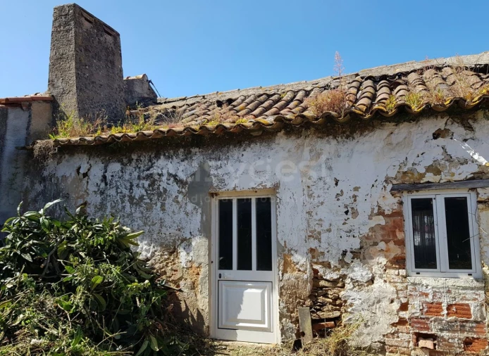 Moradia T2 para Venda em Vau Foto 3