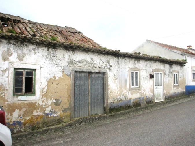 Moradia T2 para Venda em Vau Foto 16