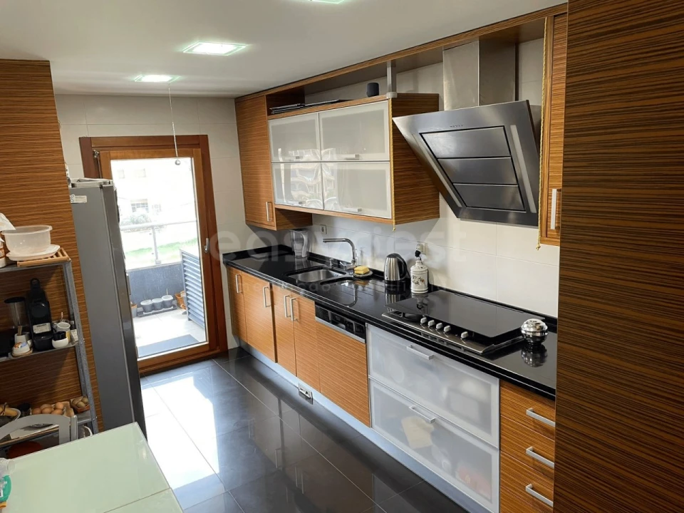 Apartamento T3 para Venda em Sacavém e Prior Velho Foto 11