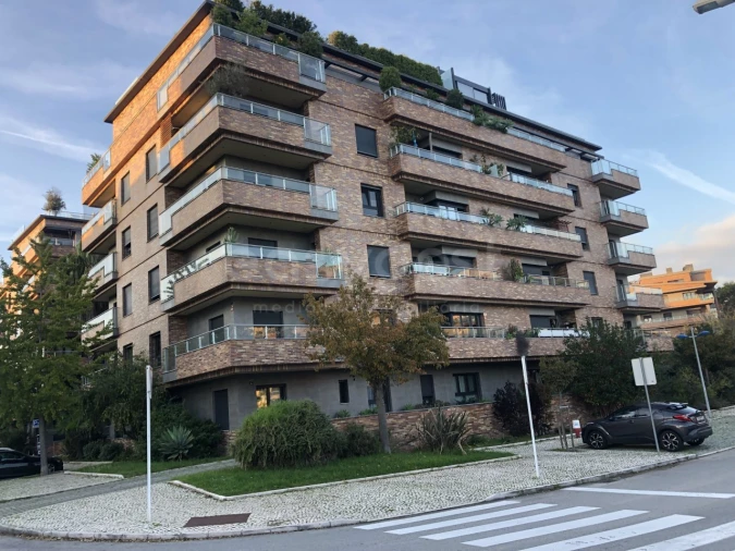 Apartamento T3 para Venda em Sacavém e Prior Velho