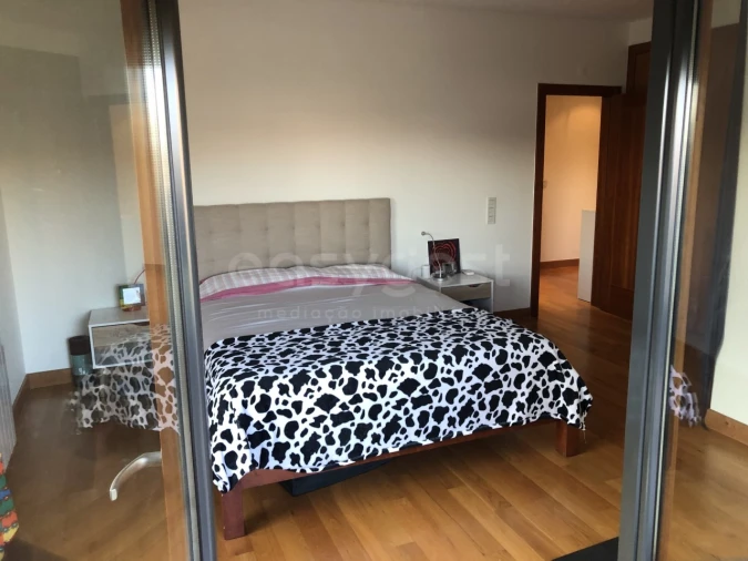 Apartamento T3 para Venda em Sacavém e Prior Velho Foto 19